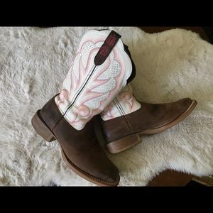 Woman’s cowboy/riding boot